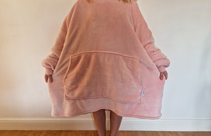 pink oodie from front